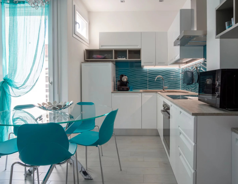 media.Slide_Young_1RomagnaCaseVacanze