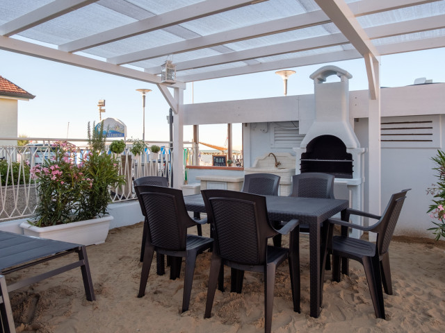 media.Slide_Young_2RomagnaCaseVacanze