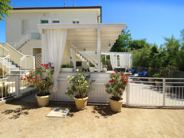 media.la-casa-sulla-spiaggia 1