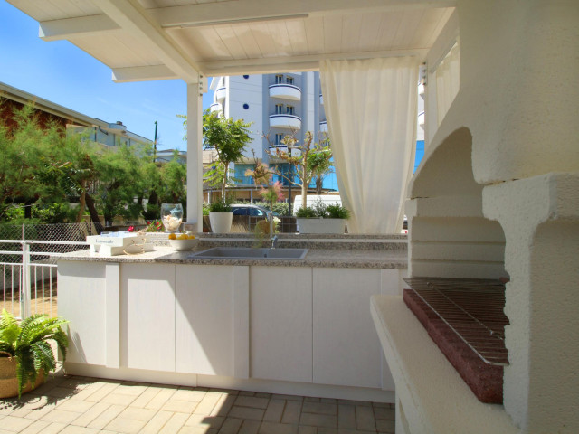 media.la-casa-sulla-spiaggia 1