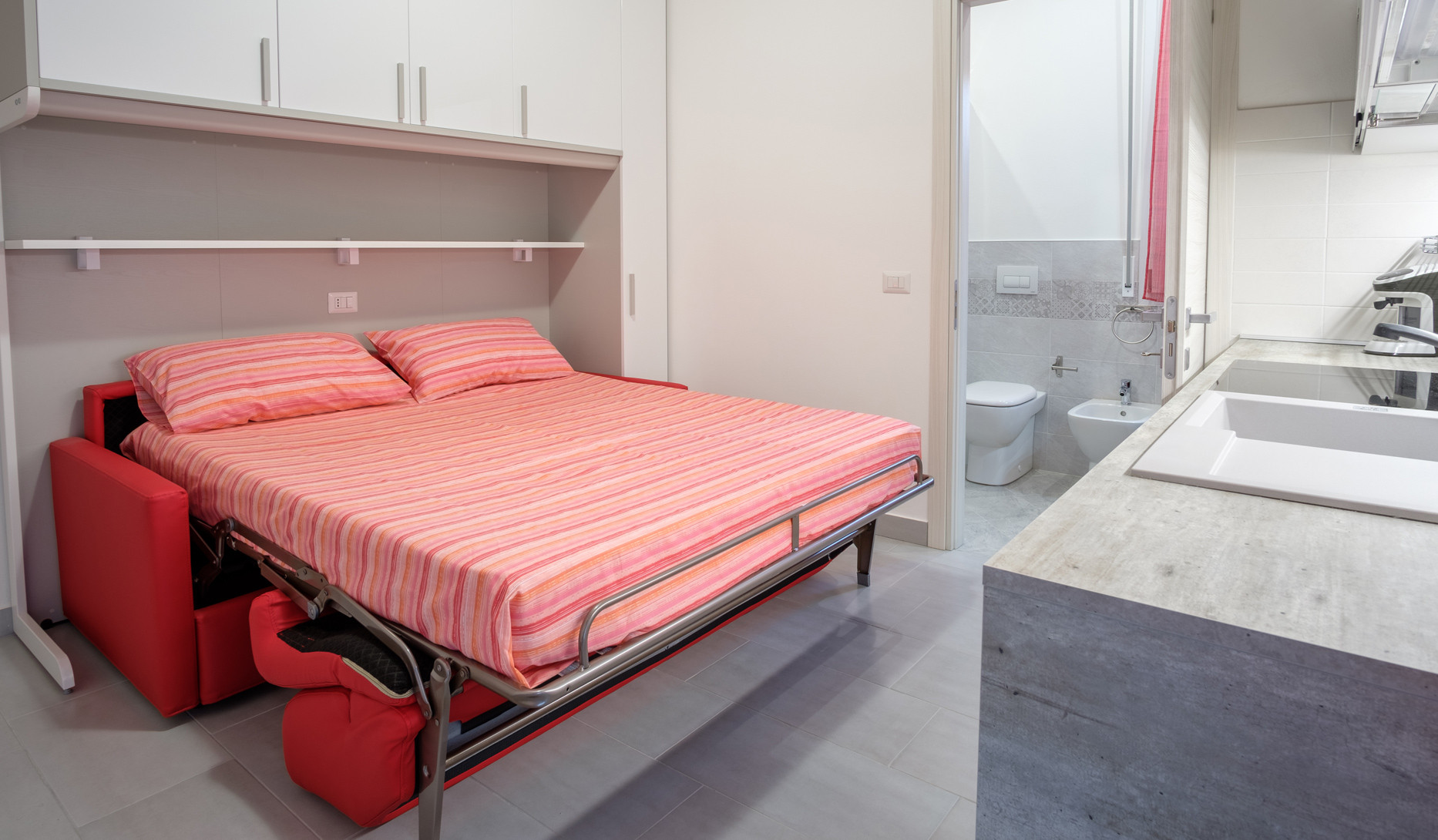 media.Slide_MonolocaleSanMauro_1RomagnaCaseVacanze