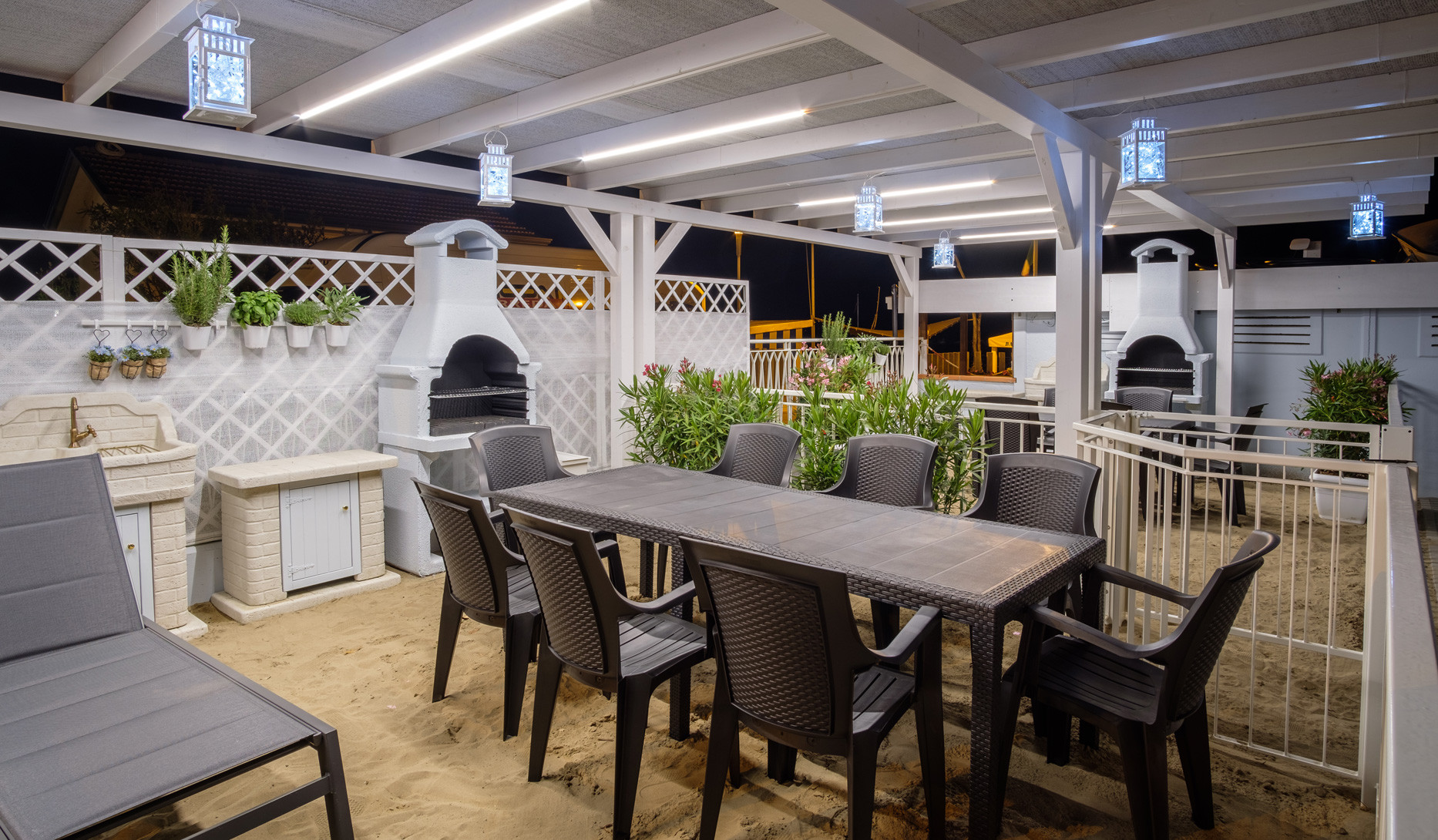 media.Slide_Industrial_5RomagnaCaseVacanze